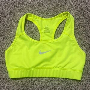 NIKE | DriFit Sports Bra